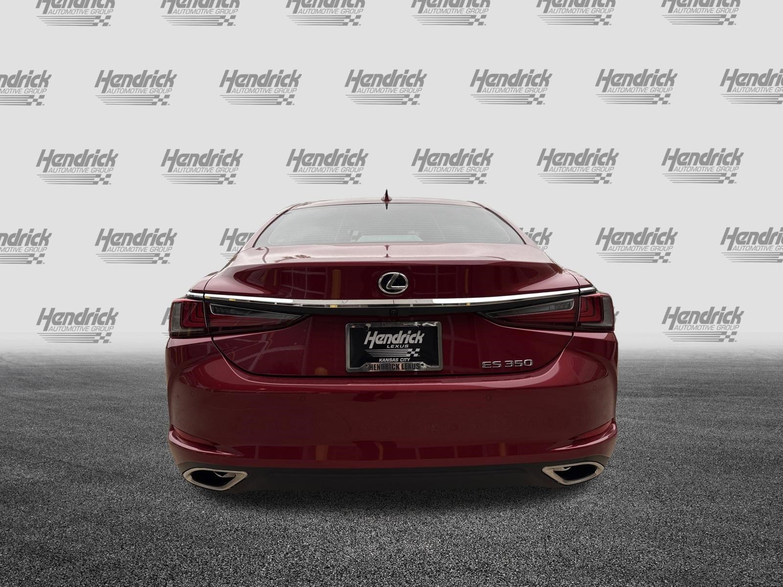 Used 2025 Lexus ES 350 w/ Premium Package FWD image 9