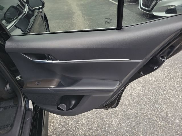 Used 2023 Toyota Camry SE FWD image 29