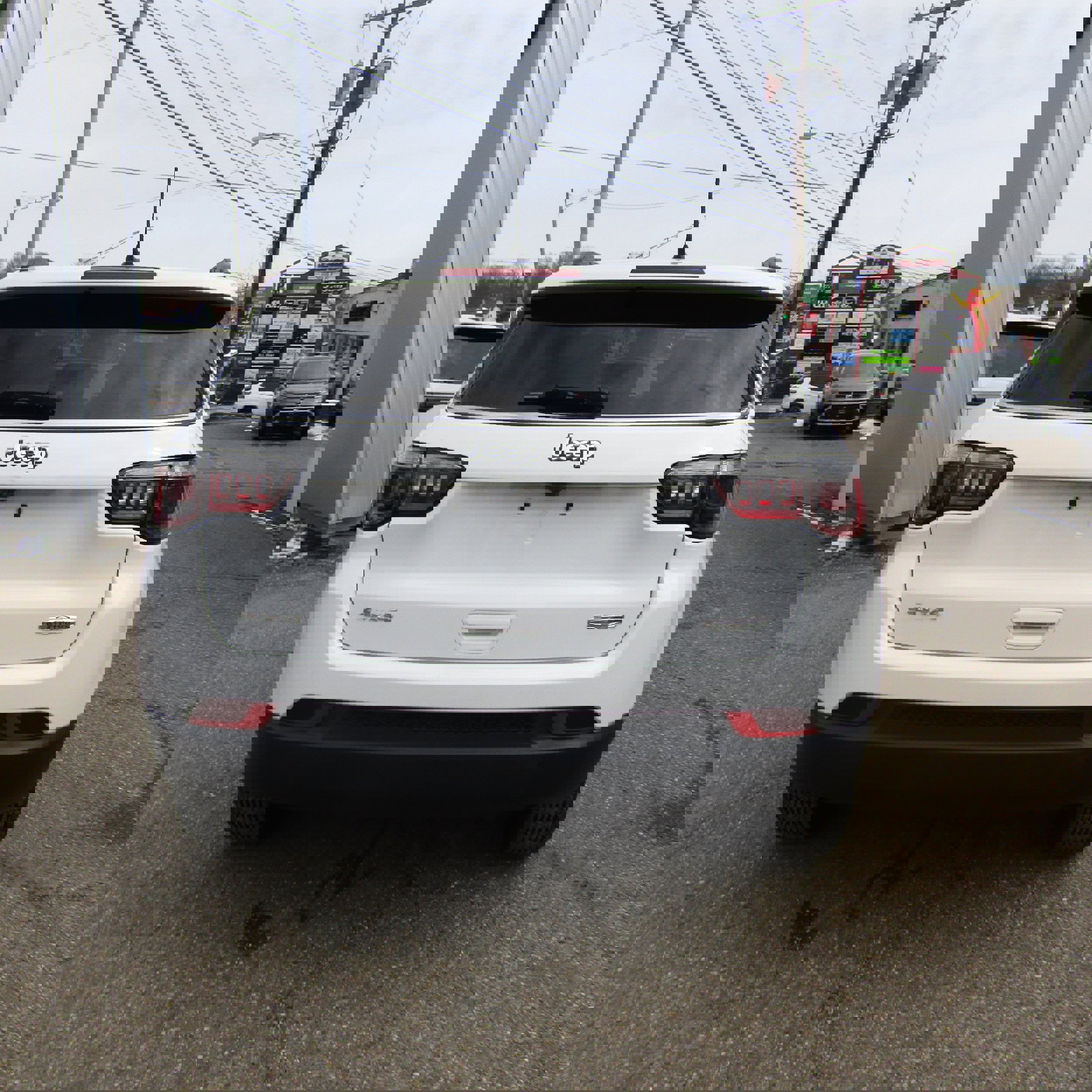 Used 2022 Jeep Compass Latitude w/ Sun and Sound Group image 8