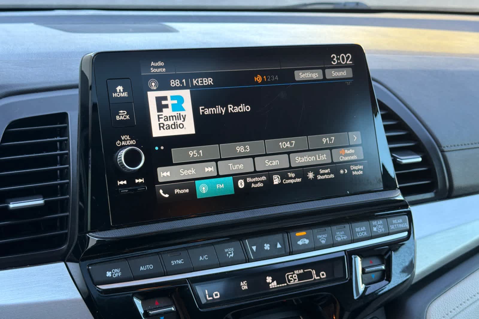Used 2025 Honda Odyssey EX-L image 20