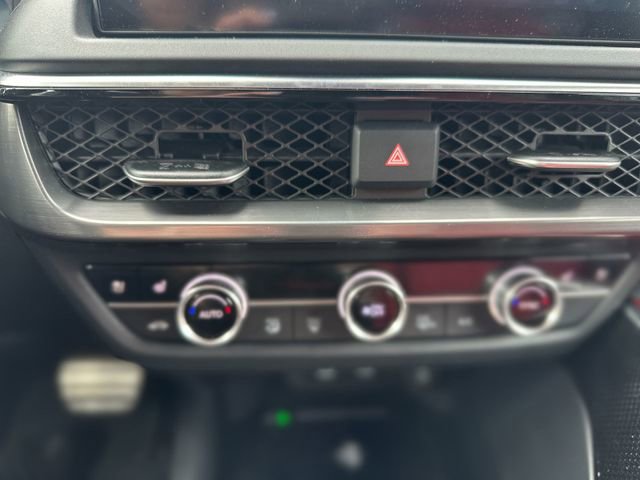 Used 2025 Acura ADX A-Spec image 19