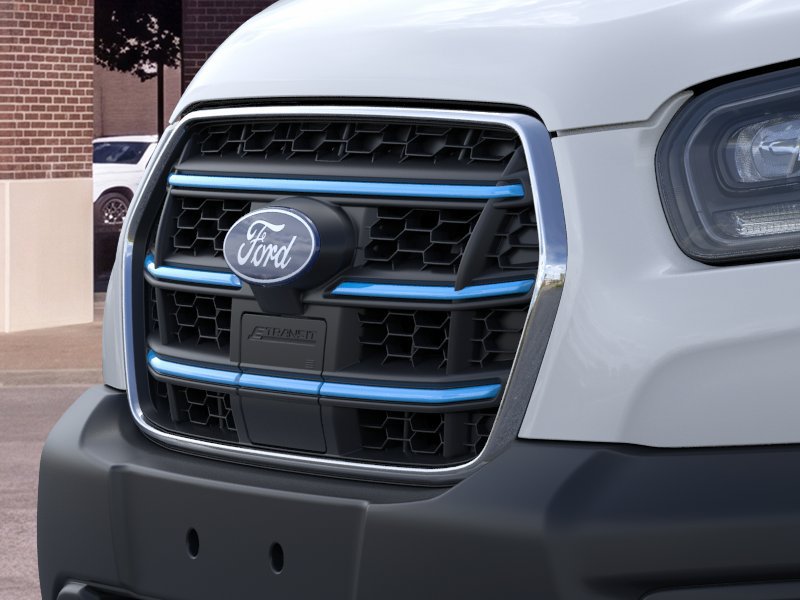 New 2026 Ford E-Transit Low Roof RWD image 17