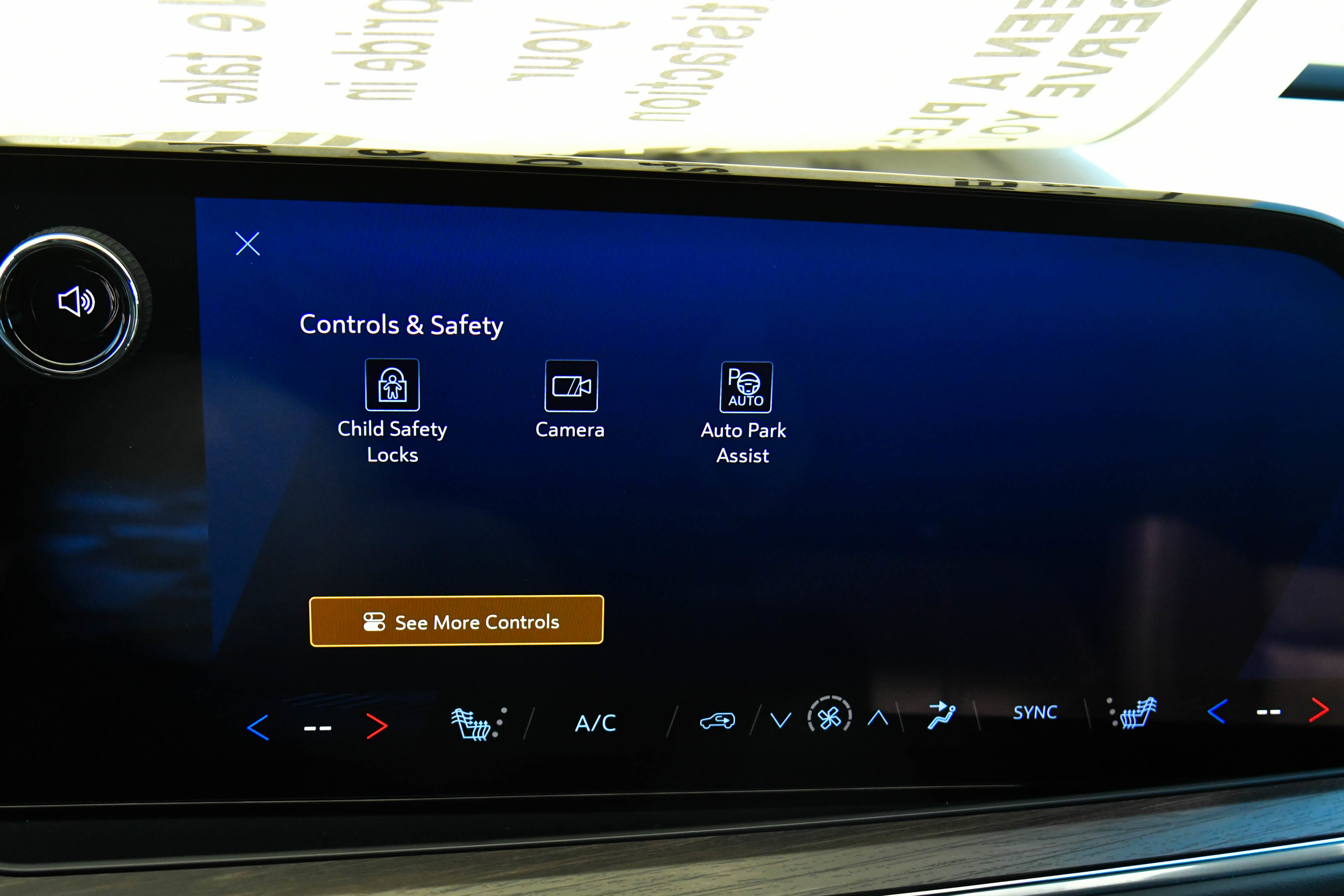 Used 2025 Chevrolet Tahoe LT AWD/4WD image 29