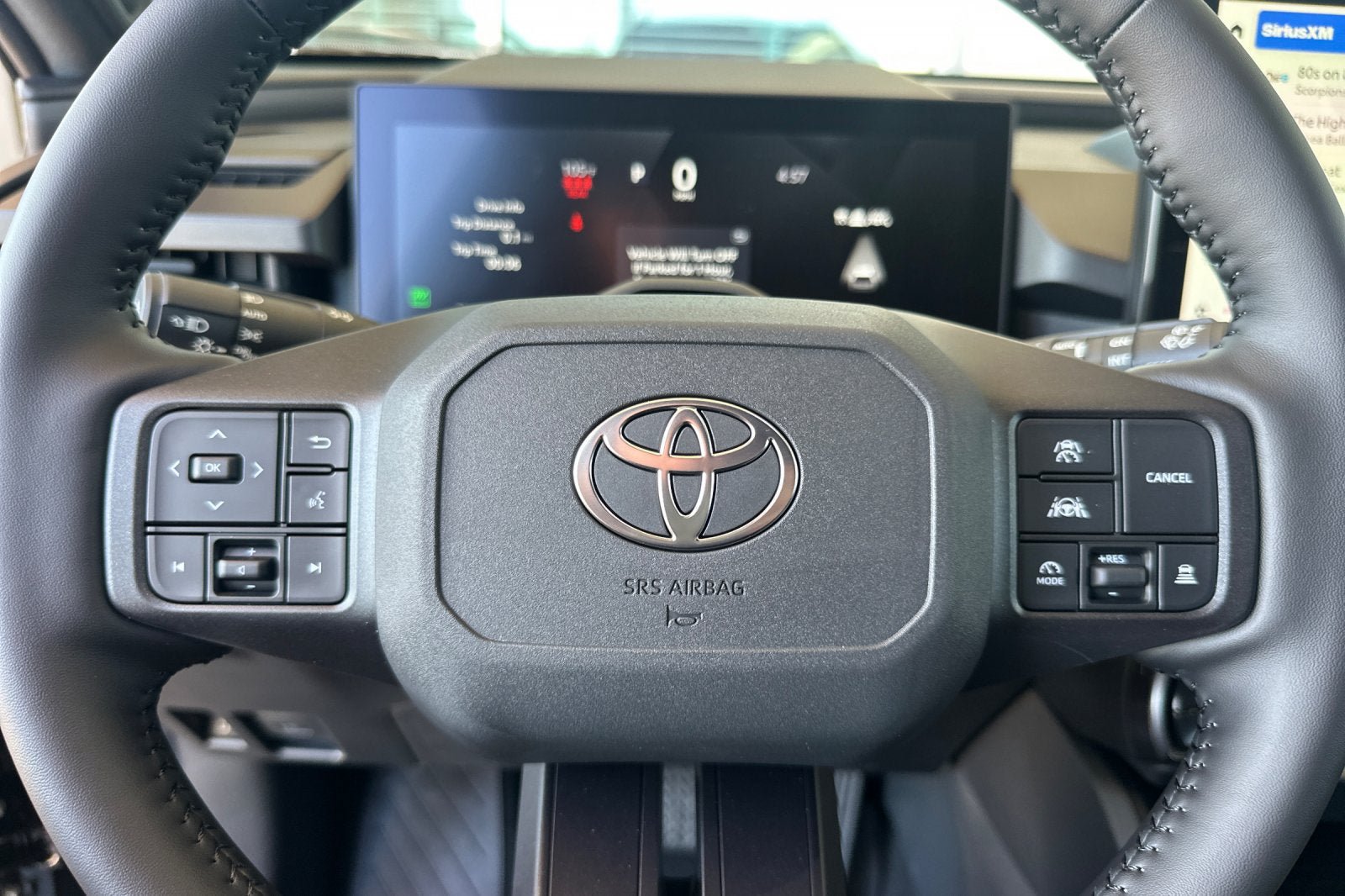 New 2026 Toyota RAV4 XSE w/ Panoramic Sun Roof Package AWD/4WD image 25