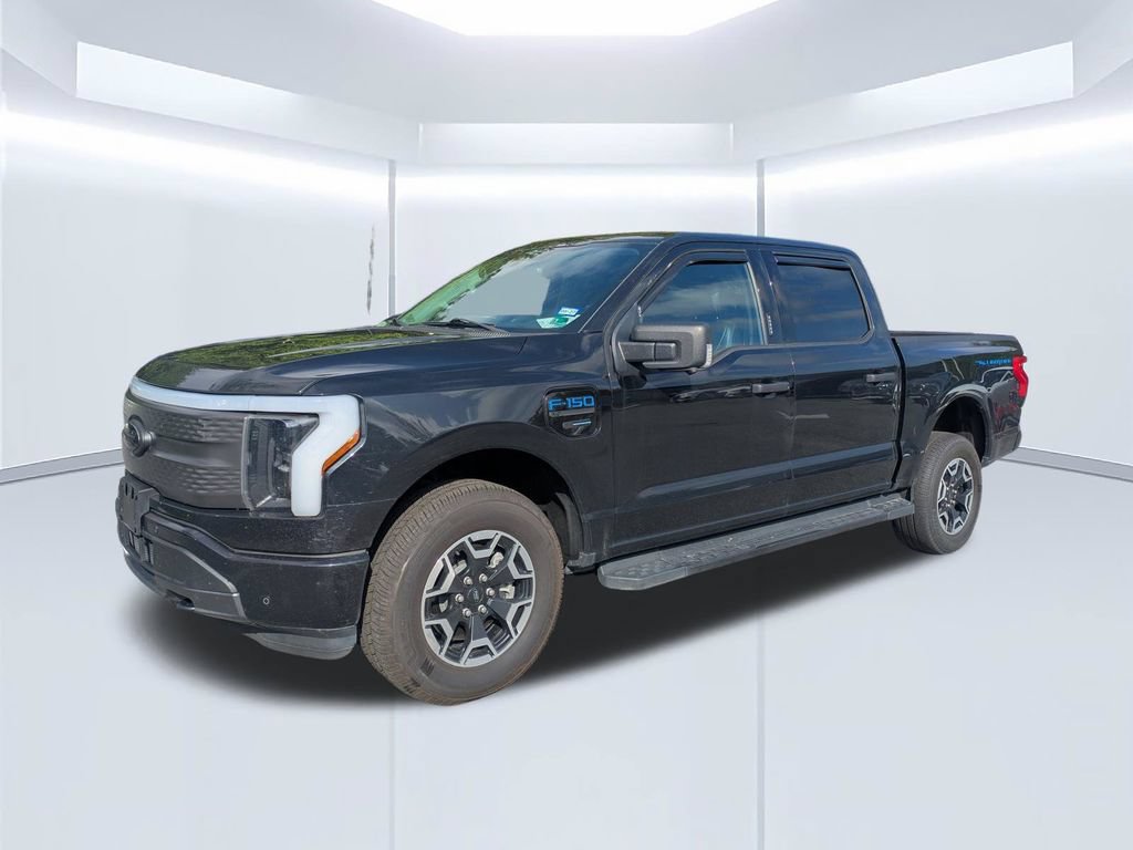 Used 2023 Ford F150 Lightning XLT AWD/4WD image 8