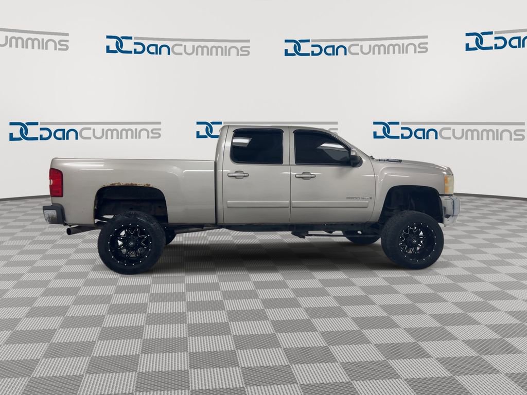 Used 2008 Chevrolet Silverado 2500 LTZ w/ Suspension Package, Off-Road image 9