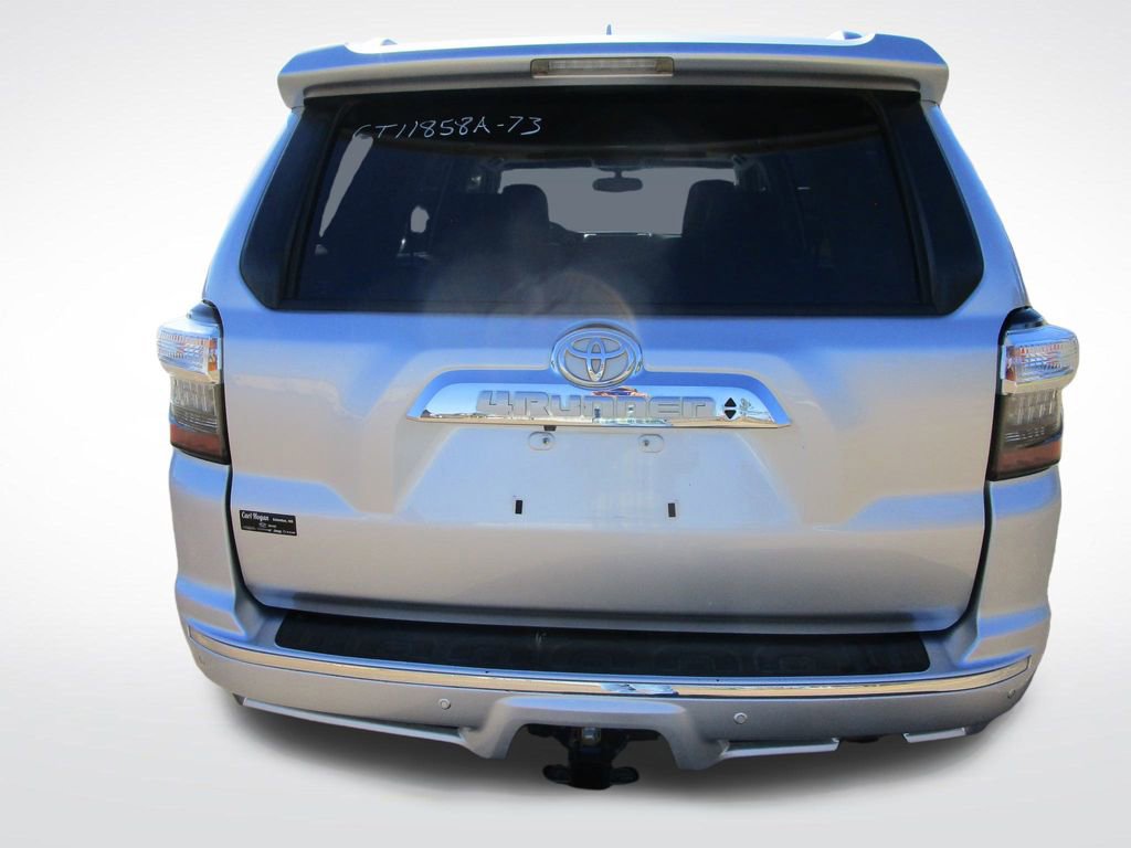 Used 2016 Toyota 4Runner Limited image 8