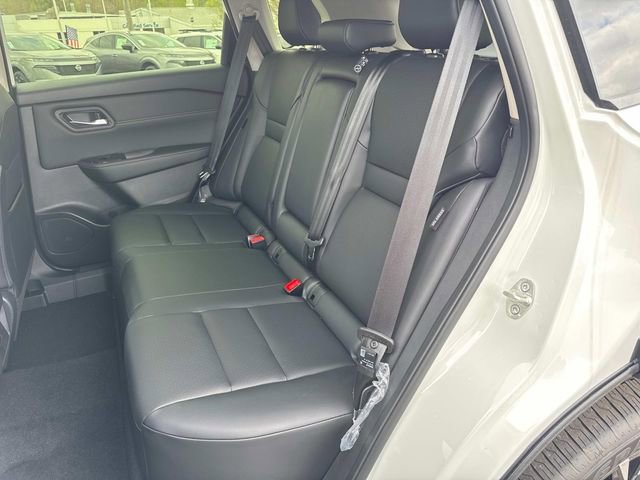 New 2026 Nissan Rogue Dark Armor FWD image 16