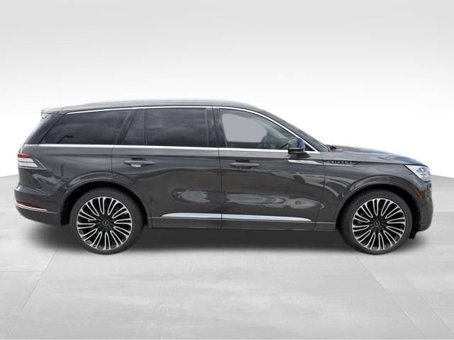 Certified 2023 Lincoln Aviator Black Label w/ Dynamic Handling Package AWD/4WD image 14