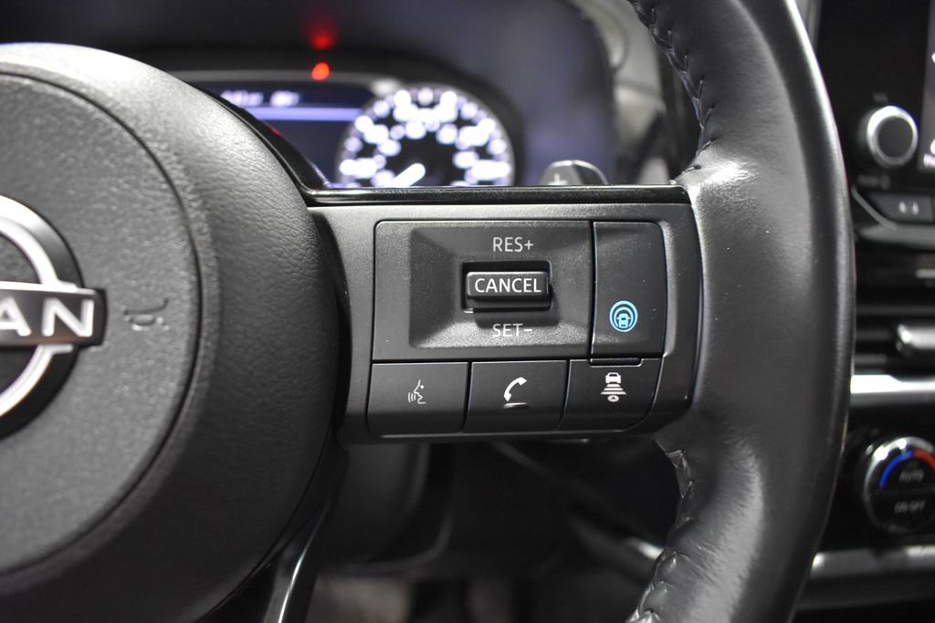 Certified 2023 Nissan Pathfinder SV image 26