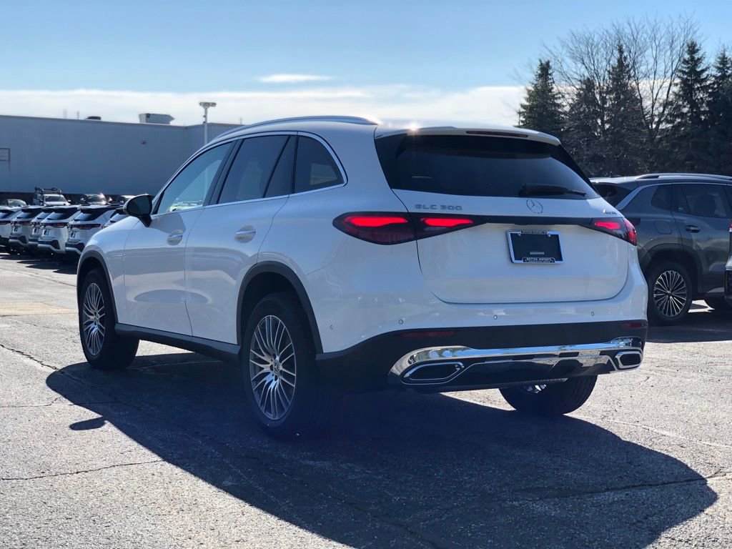 New 2026 Mercedes-Benz GLC 300 4MATIC image 5