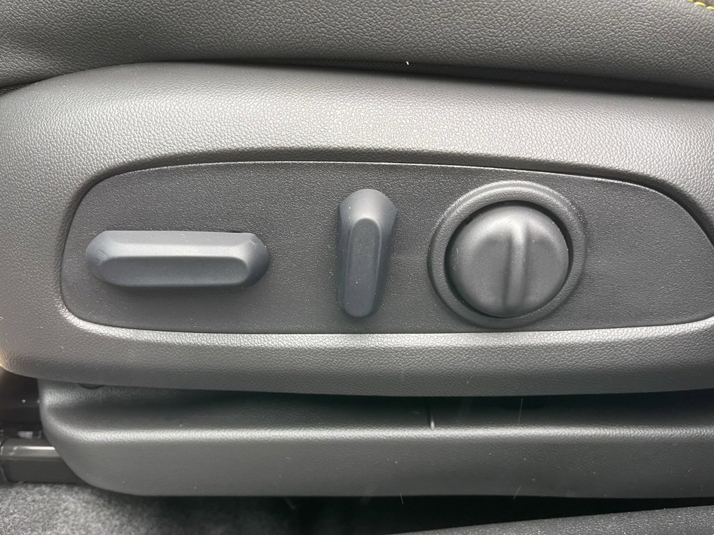 New 2026 Chevrolet TrailBlazer ACTIV w/ Convenience Package image 12