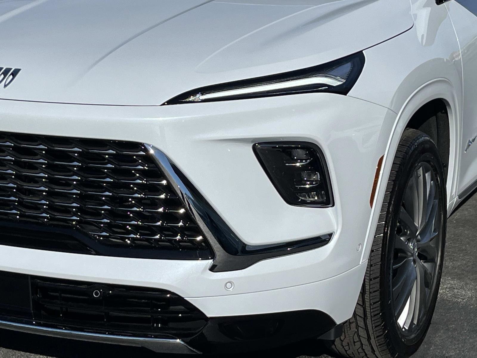 New 2026 Buick Enclave Avenir w/ Super Cruise Package image 11