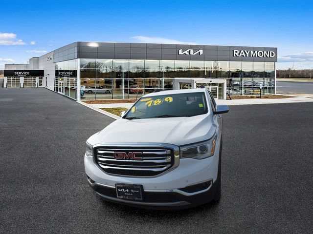 Used 2017 GMC Acadia SLT AWD/4WD image 7