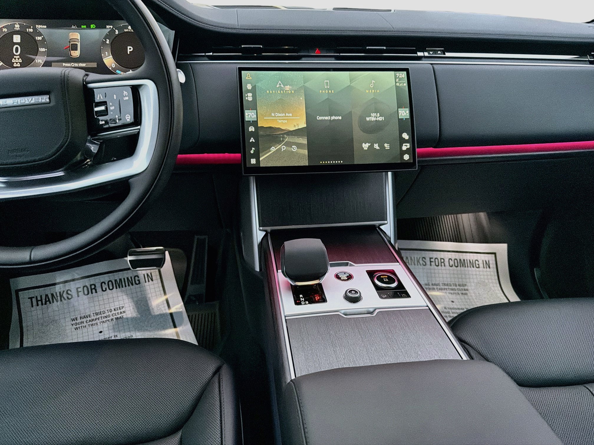 New 2027 Land Rover Range Rover Long Wheelbase SE AWD/4WD image 19