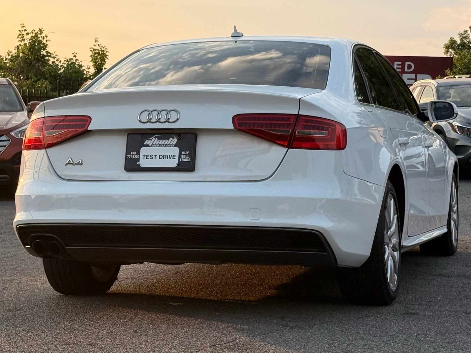 Used 2015 Audi A4 2.0T Premium w/ Audi MMI Navigation FWD image 5
