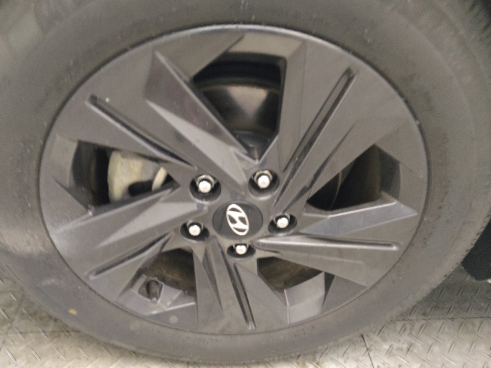 Used 2021 Hyundai Elantra SEL FWD image 31