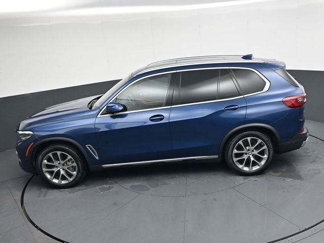 Used 2019 BMW X5 xDrive50i w/ Premium Package 2 image 26