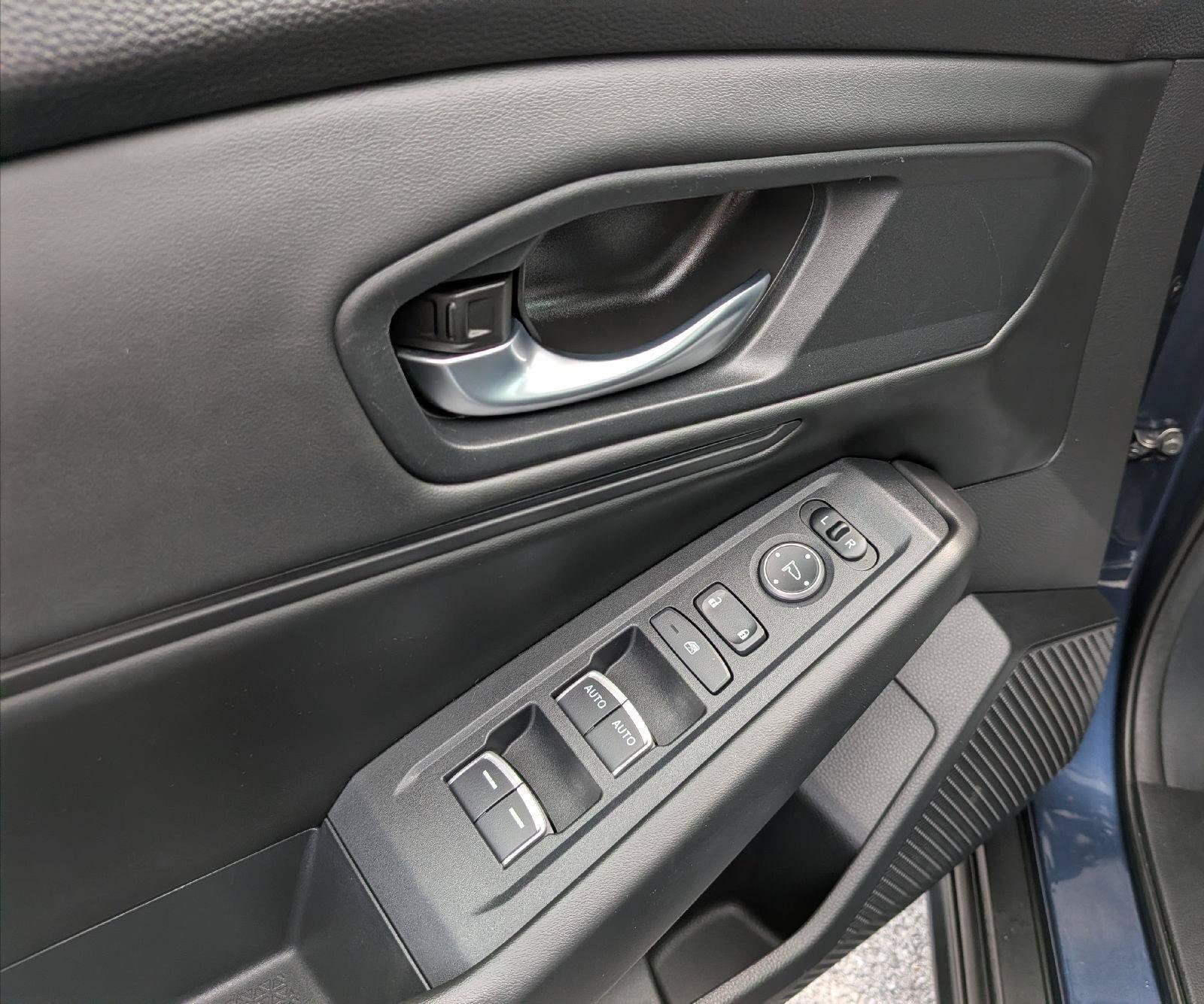 Certified 2023 Honda Accord EX image 16