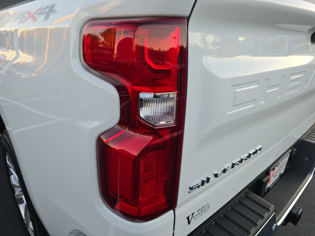 New 2026 Chevrolet Silverado 1500 LTZ w/ LTZ Convenience Package II image 35