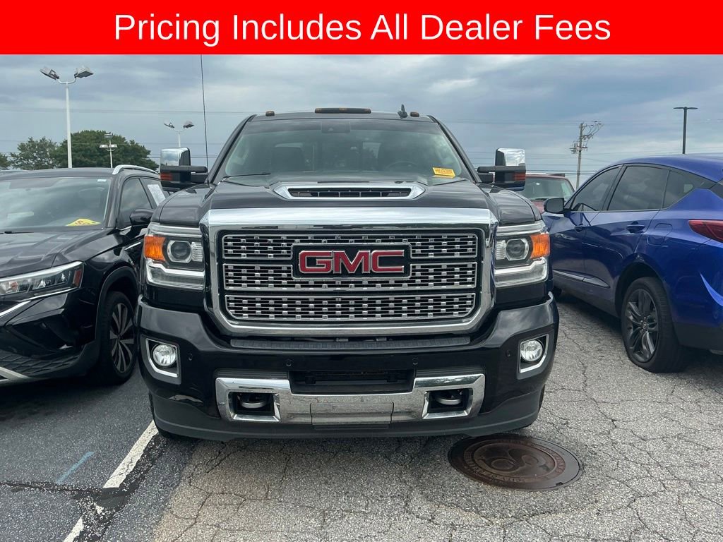 Used 2018 GMC Sierra 2500 Denali w/ Duramax Plus Package AWD/4WD image 6
