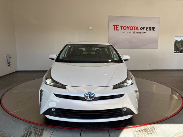 Used 2022 Toyota Prius XLE AWD/4WD image 2