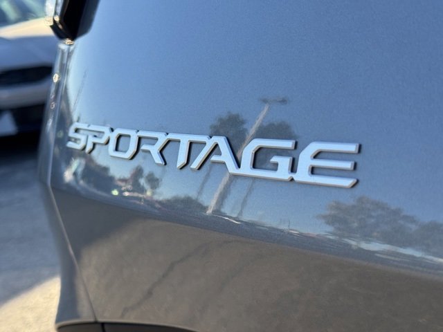 Certified 2023 Kia Sportage LX image 12