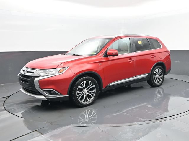 Used 2018 Mitsubishi Outlander GT AWD/4WD image 1