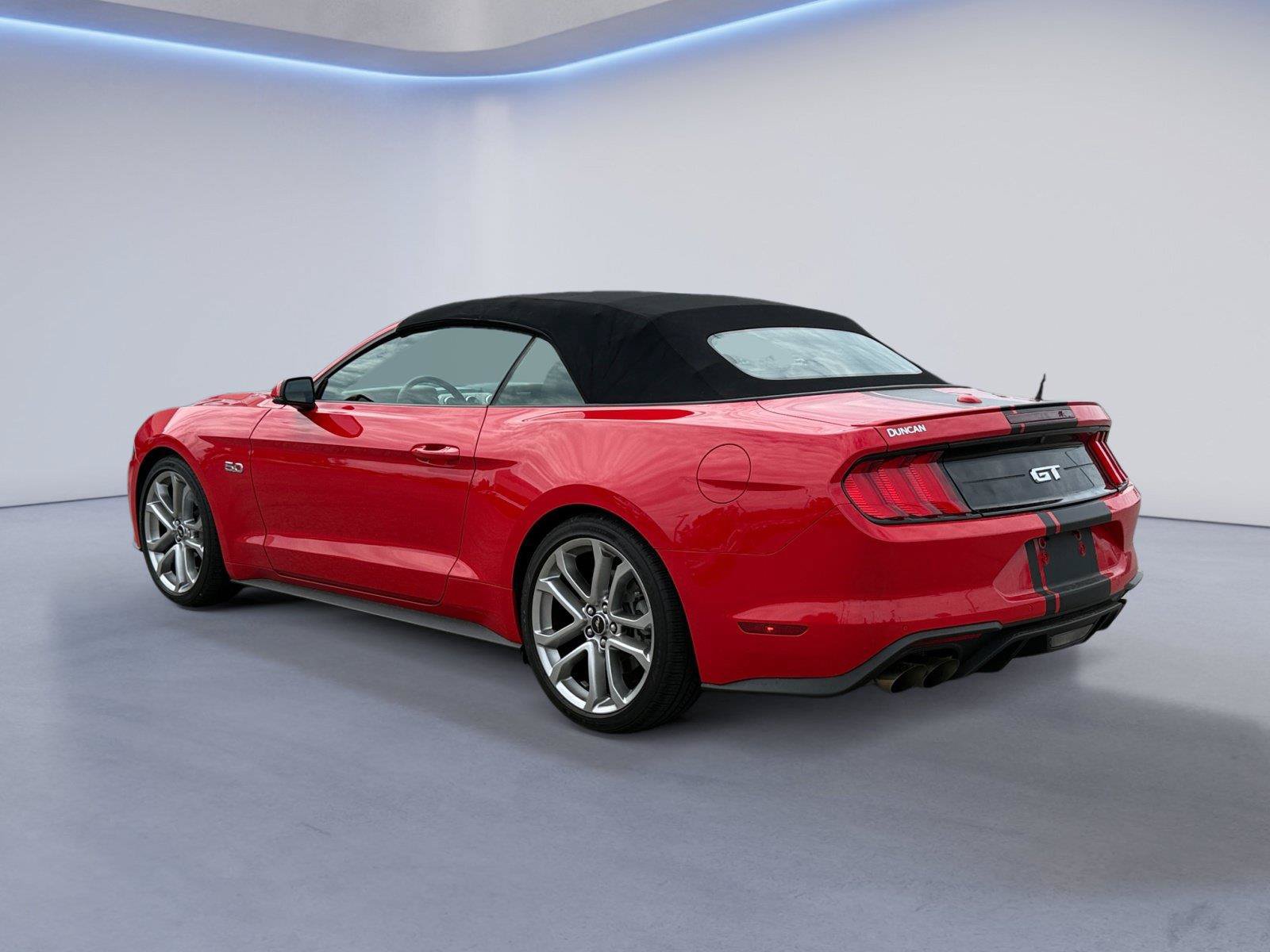 Used 2019 Ford Mustang GT Premium w/ Equipment Group 401A RWD image 5