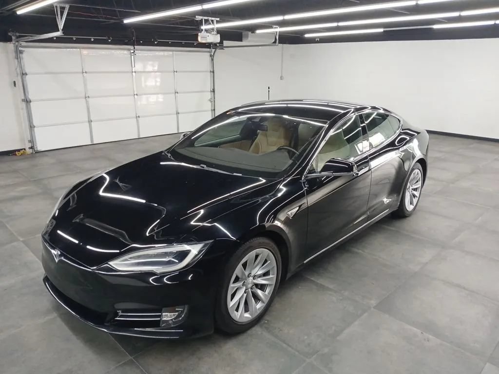 Used 2016 Tesla Model S 85D AWD/4WD image 45