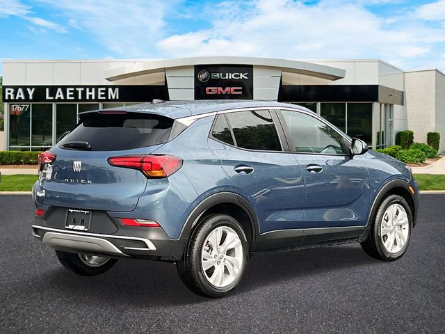 Used 2024 Buick Encore GX Preferred w/ Comfort Package FWD image 5