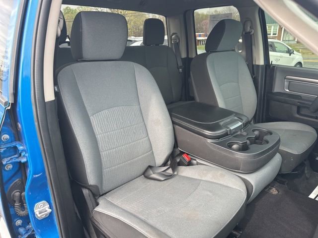 Used 2024 RAM 1500 Classic SLT image 30