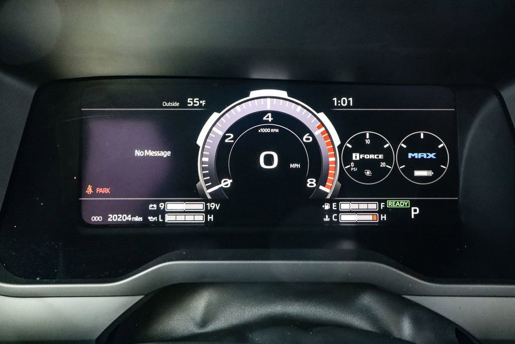 Used 2025 Toyota Tundra Platinum image 28