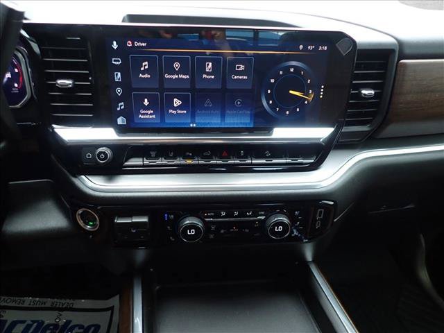 Used 2026 Chevrolet Silverado 2500 High Country w/ High Country Premium Package AWD/4WD image 17