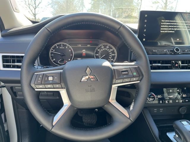 New 2026 Mitsubishi Outlander Trail Edition image 10