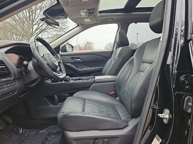 Certified 2023 Nissan Rogue Platinum w/ Platinum Premium Package AWD/4WD image 15