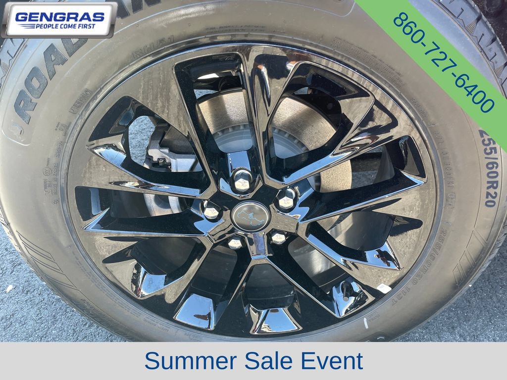Used 2025 Jeep Wrangler Unlimited Sahara AWD/4WD image 23