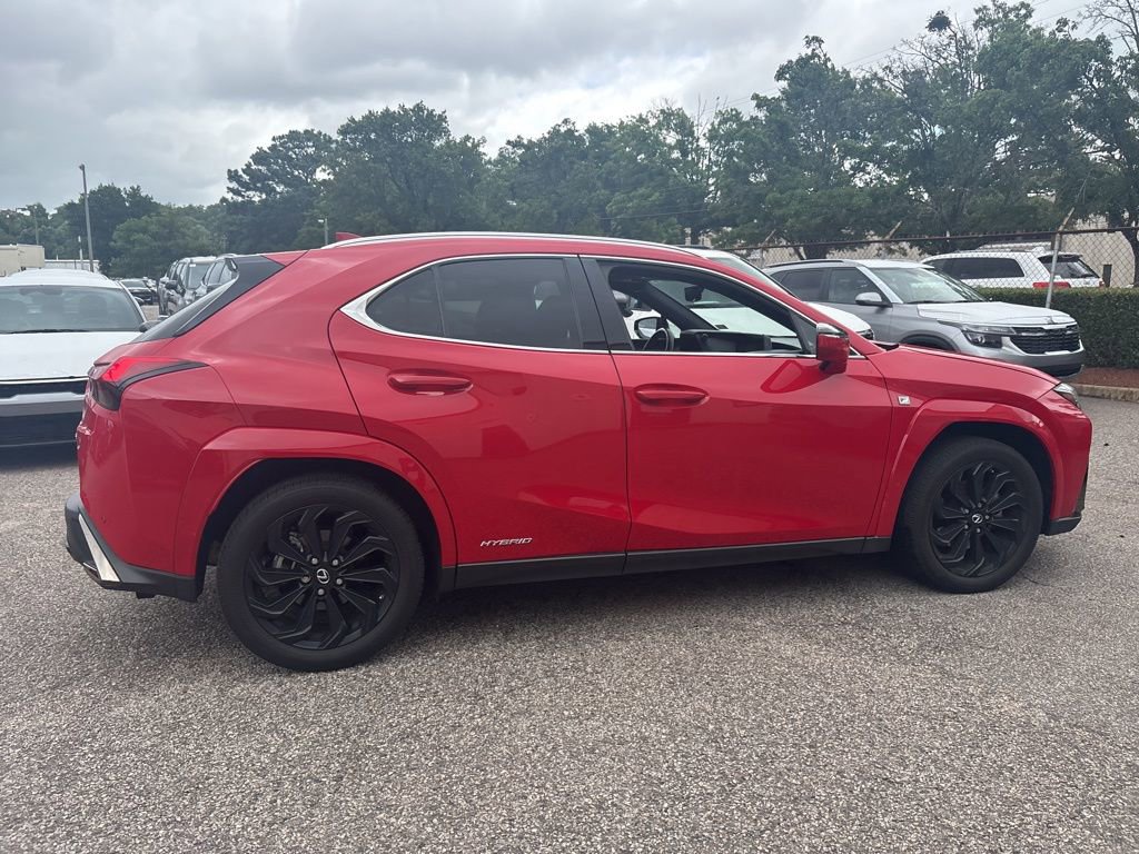 Used 2022 Lexus UX 250h F Sport image 11