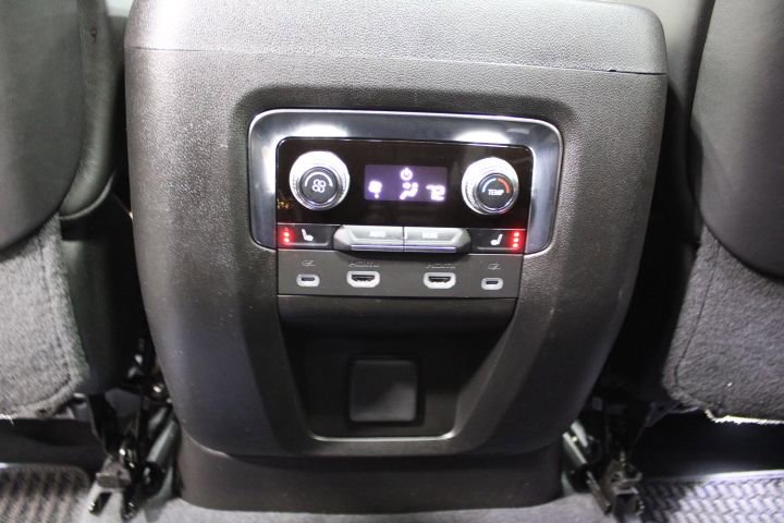 Used 2023 GMC Yukon Denali Ultimate image 25