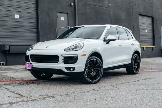 Used 2016 Porsche Cayenne S AWD/4WD image 22