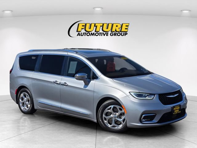 Used 2021 Chrysler Pacifica Limited w/ Premium & Safety Sphere Group AWD/4WD image 1