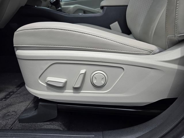 Used 2026 Kia Sorento S FWD image 15