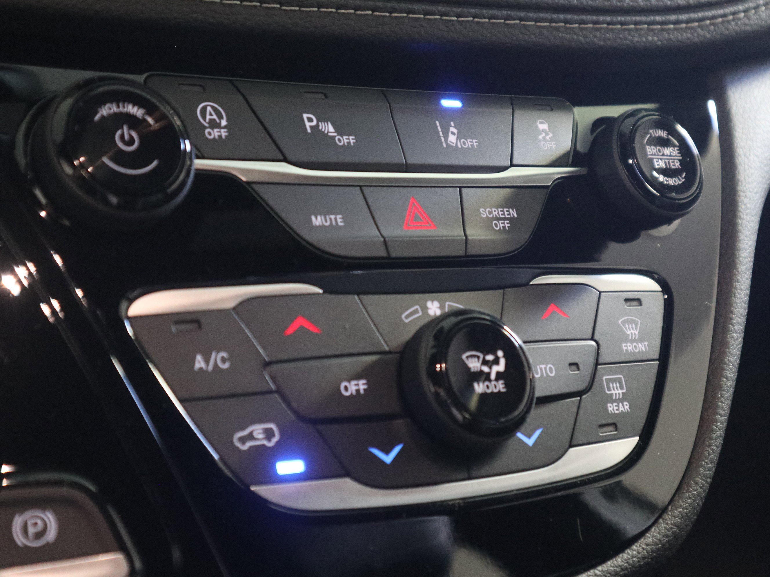 New 2026 Chrysler Pacifica Select image 27