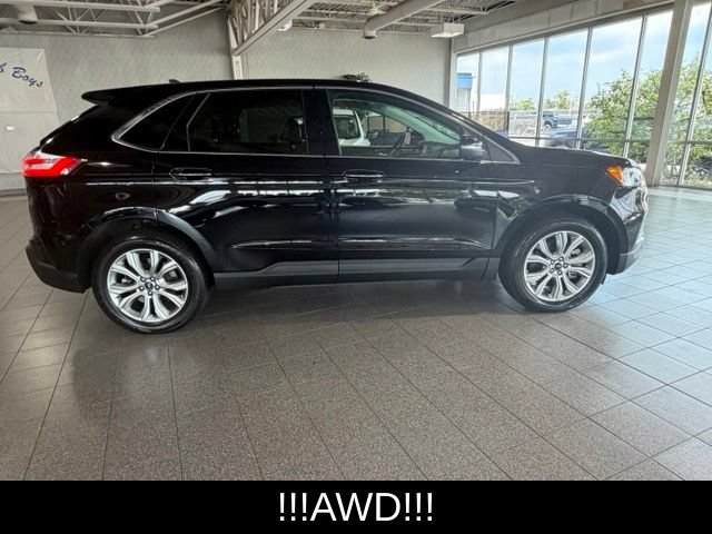 Used 2022 Ford Edge Titanium w/ Equipment Group 301A AWD/4WD image 12