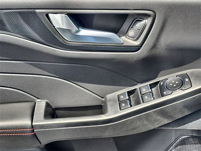 New 2025 Ford Escape ST-Line w/ Equipment Group 301A image 17