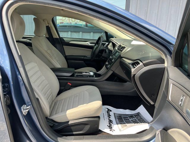Used 2018 Ford Fusion S image 33