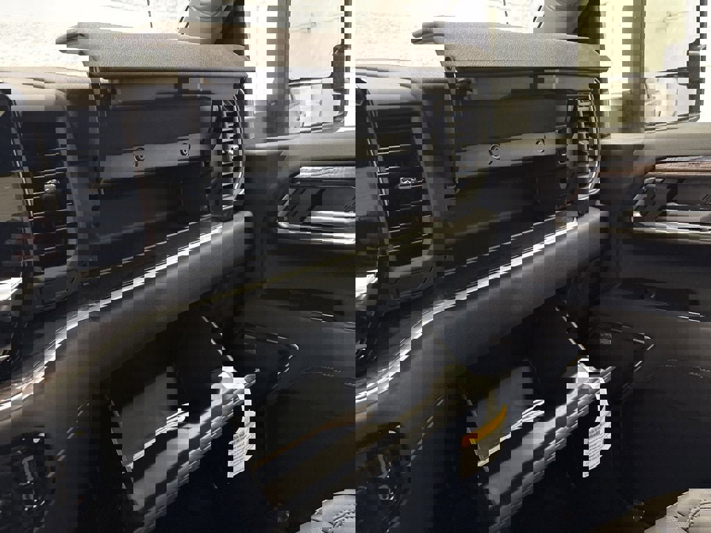 New 2026 Chevrolet Silverado 3500 LTZ w/ LTZ Plus Package image 20