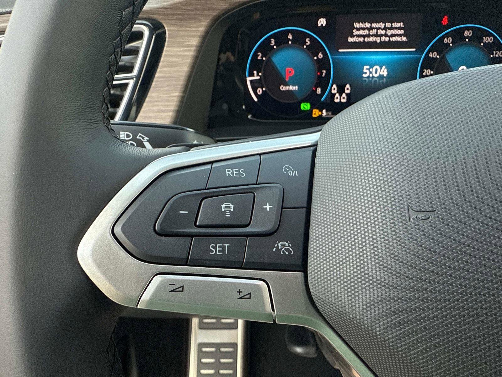 New 2026 Volkswagen Atlas SEL Premium R-Line image 25