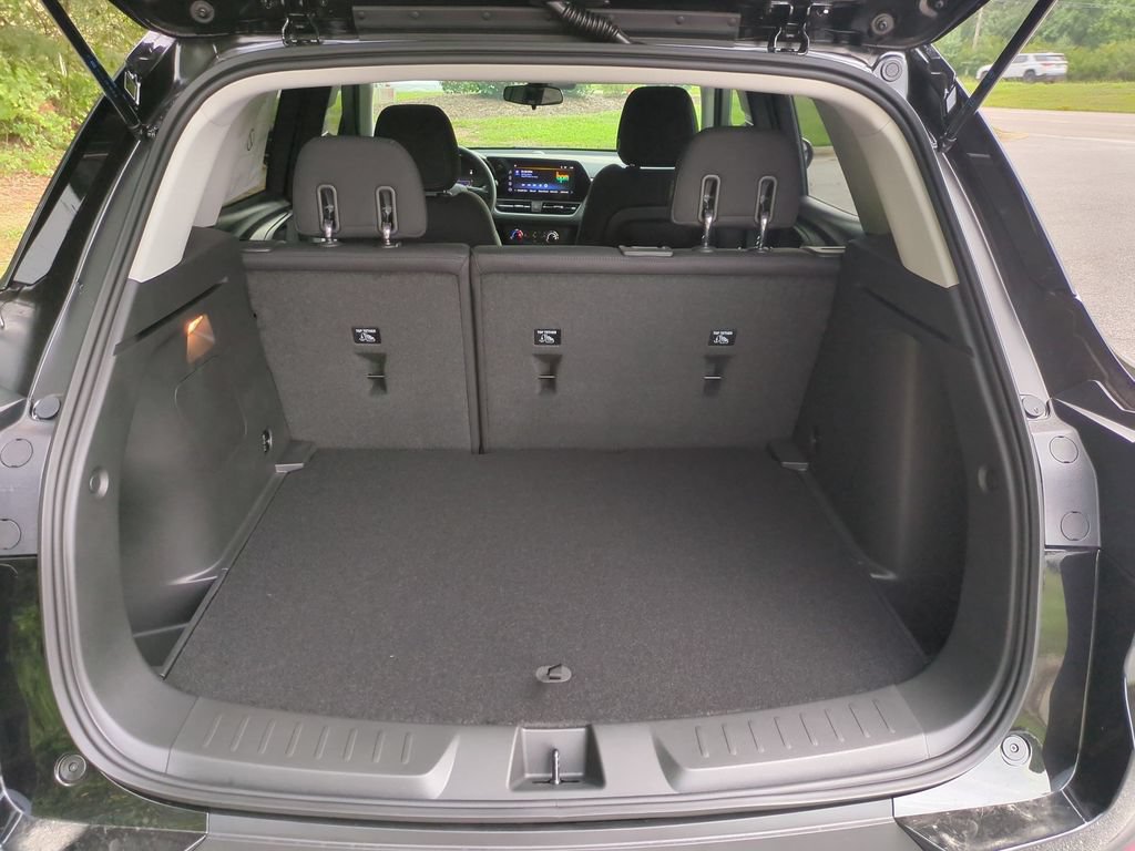 New 2026 Chevrolet TrailBlazer LS w/ LS Convenience Package FWD image 30