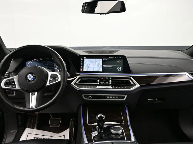 Used 2023 BMW X5 xDrive40i w/ M Sport Package image 16